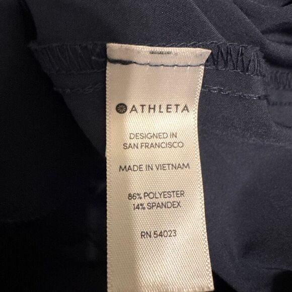 Athleta Tribeca crop navy wide leg pants with snap slits at bottom size 6 - Picture 8 of 9